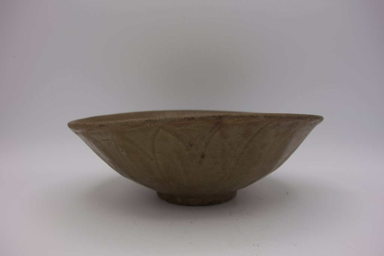 Longquan Celadon Lotus Bowl