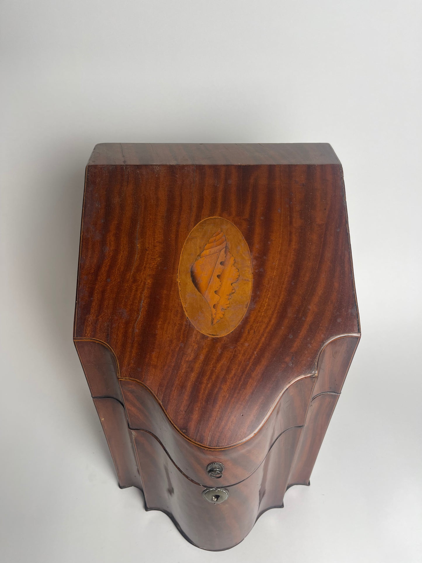 Knife Box
