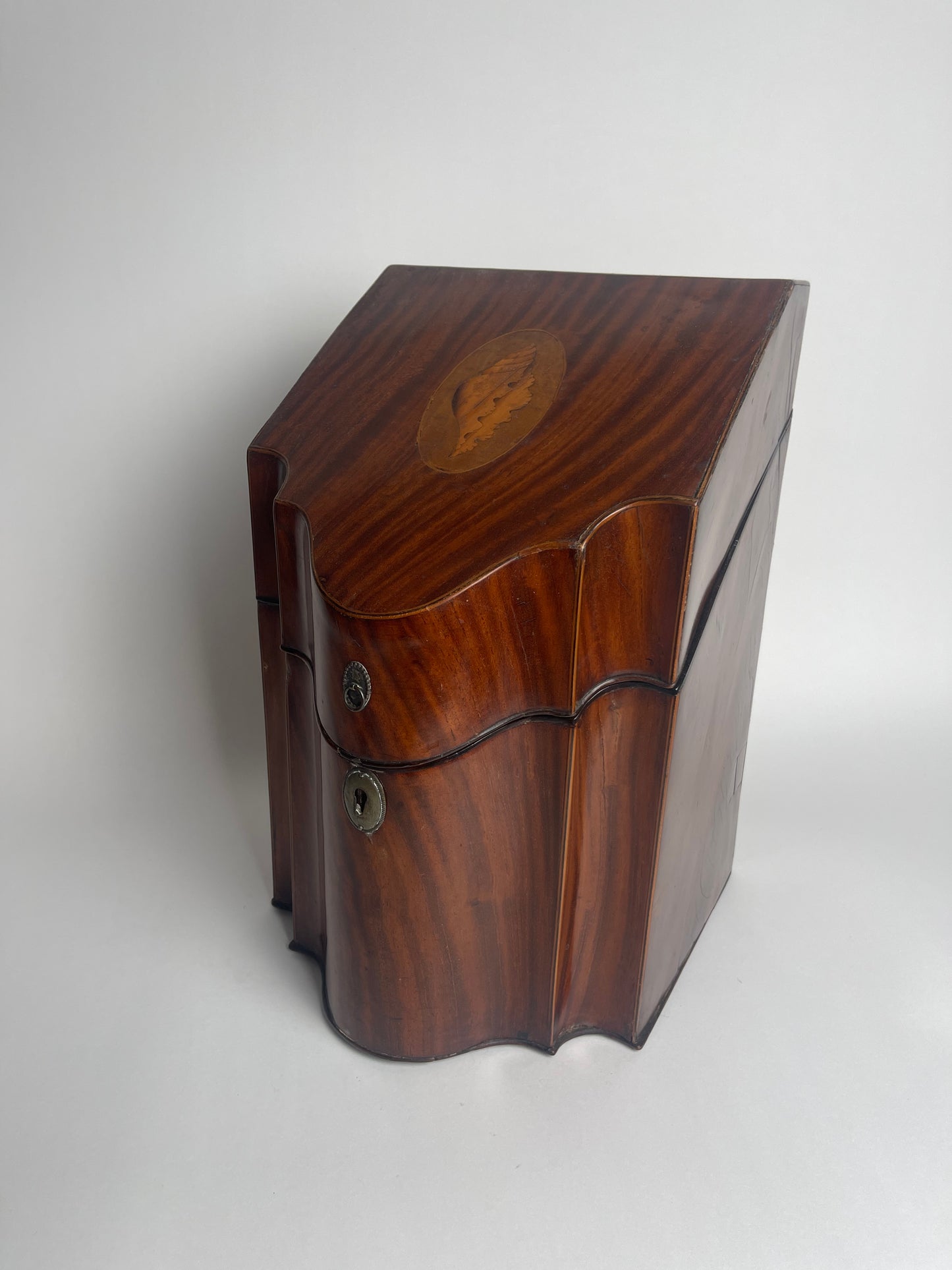 Knife Box