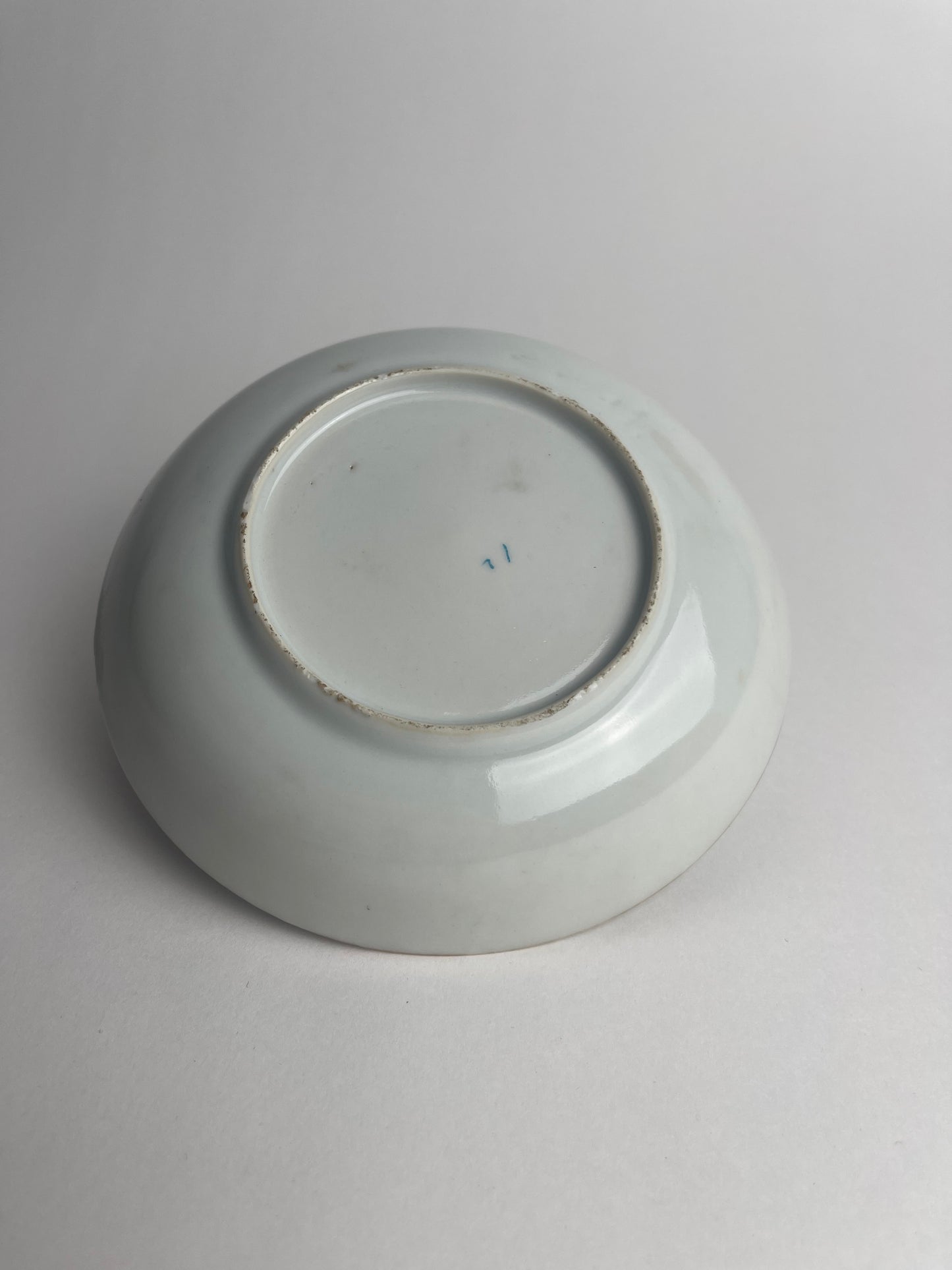 Eagle Saucer
