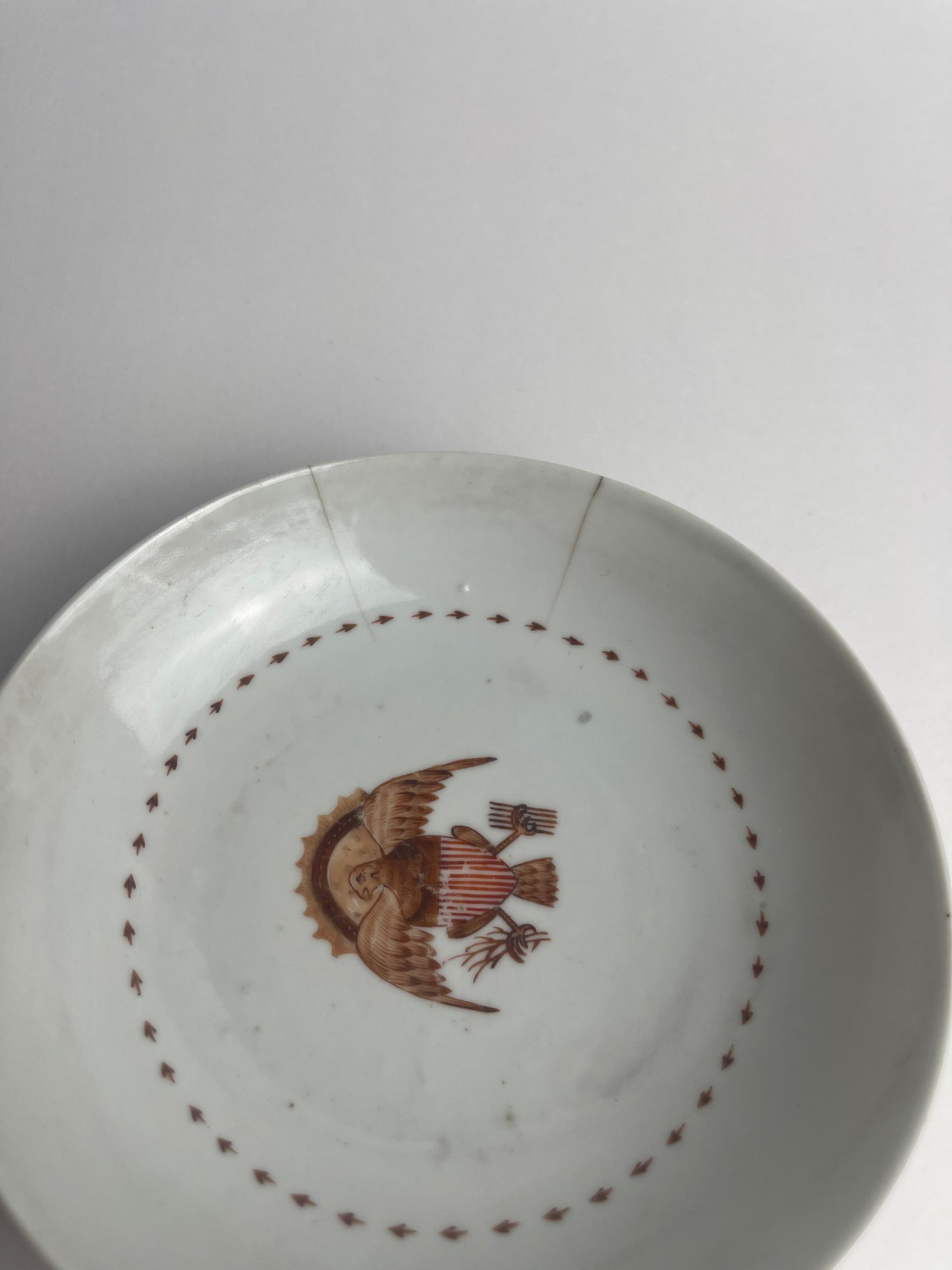 Eagle Saucer
