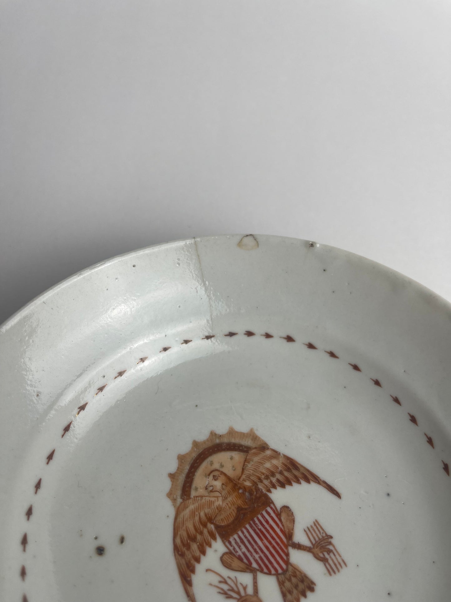 Eagle Saucer