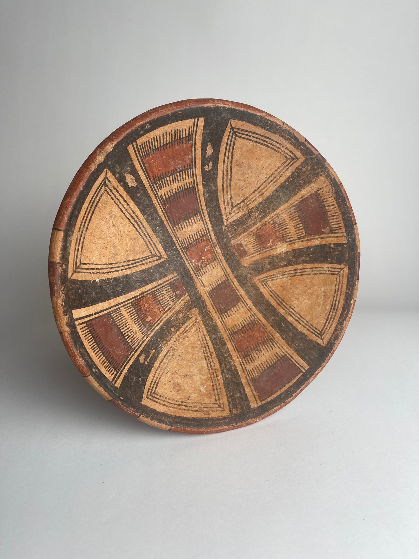 Pedestal Dish