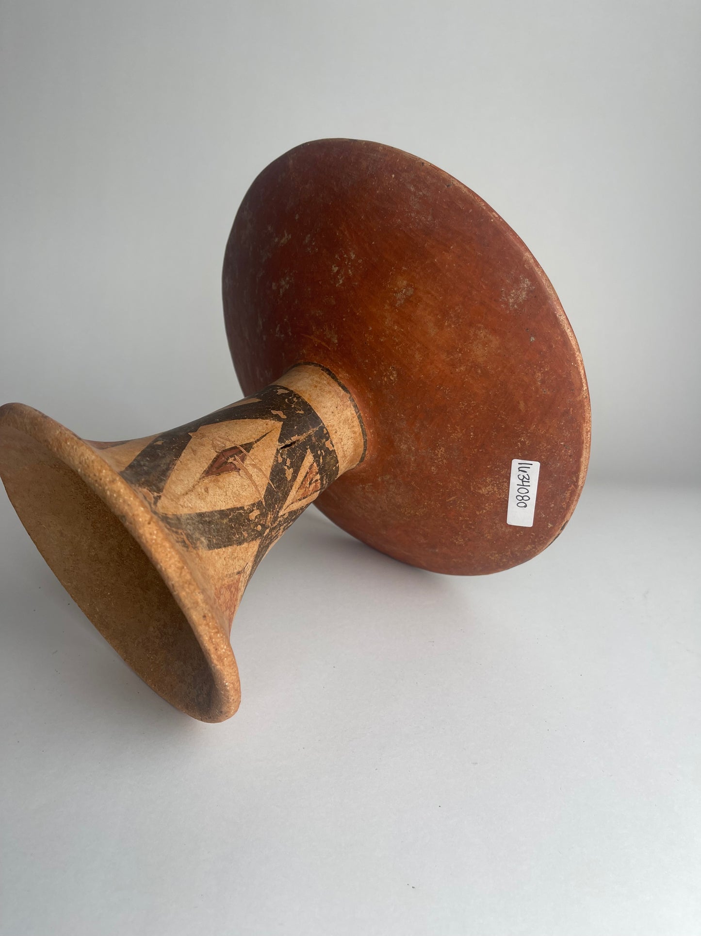 Pedestal Dish
