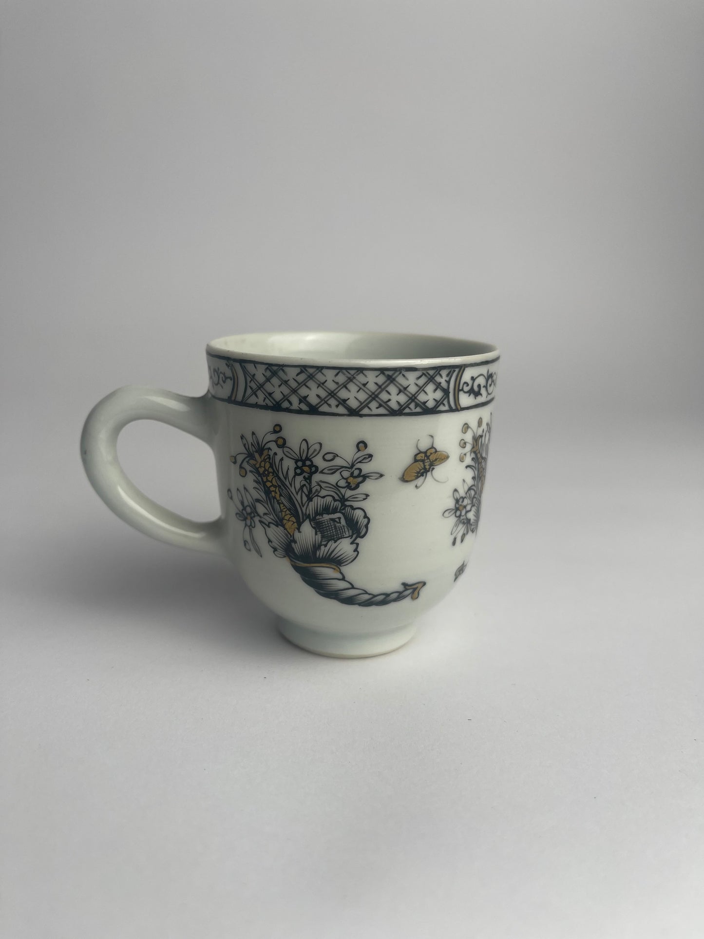 Cup