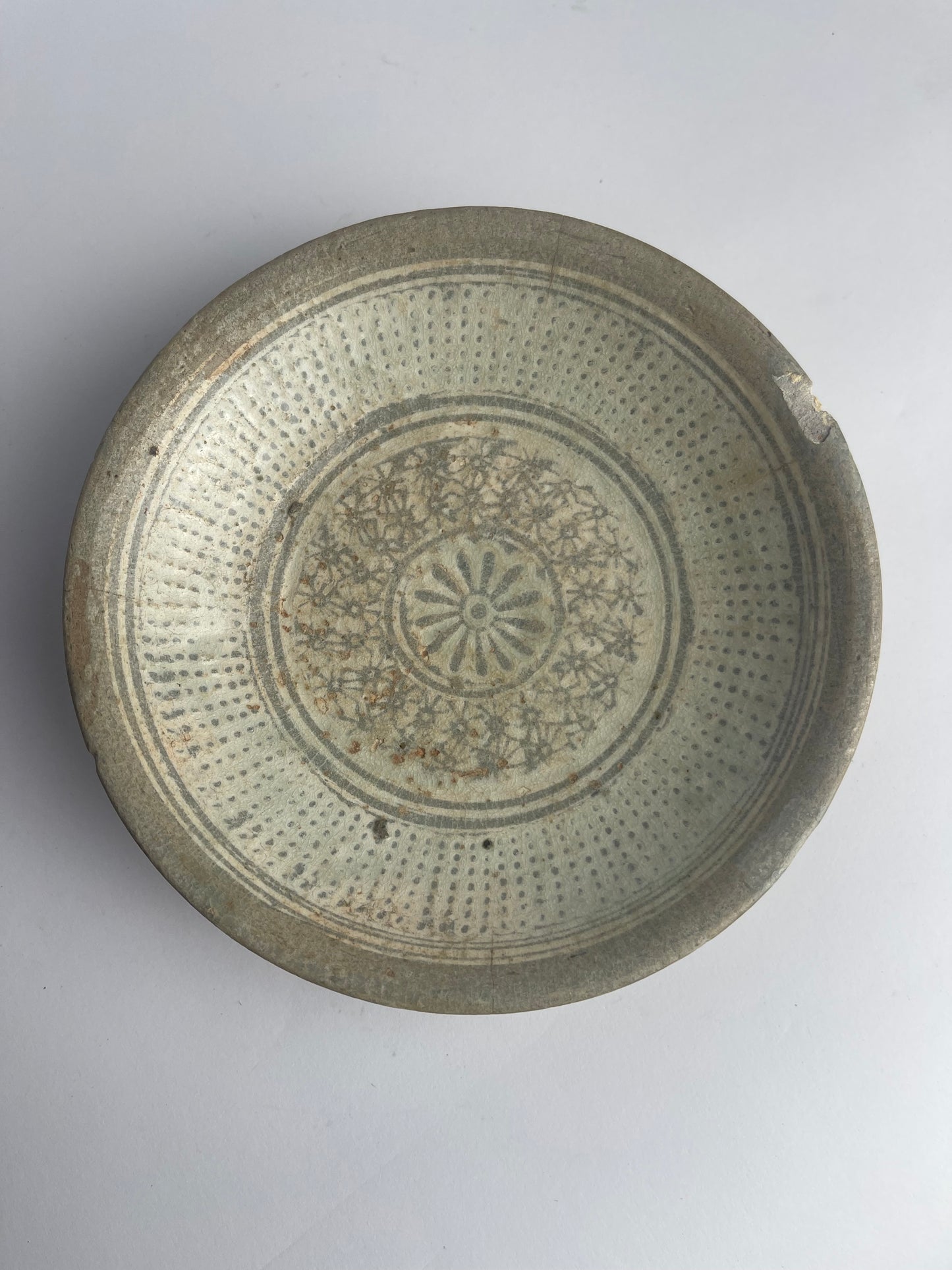 Buncheong Dish