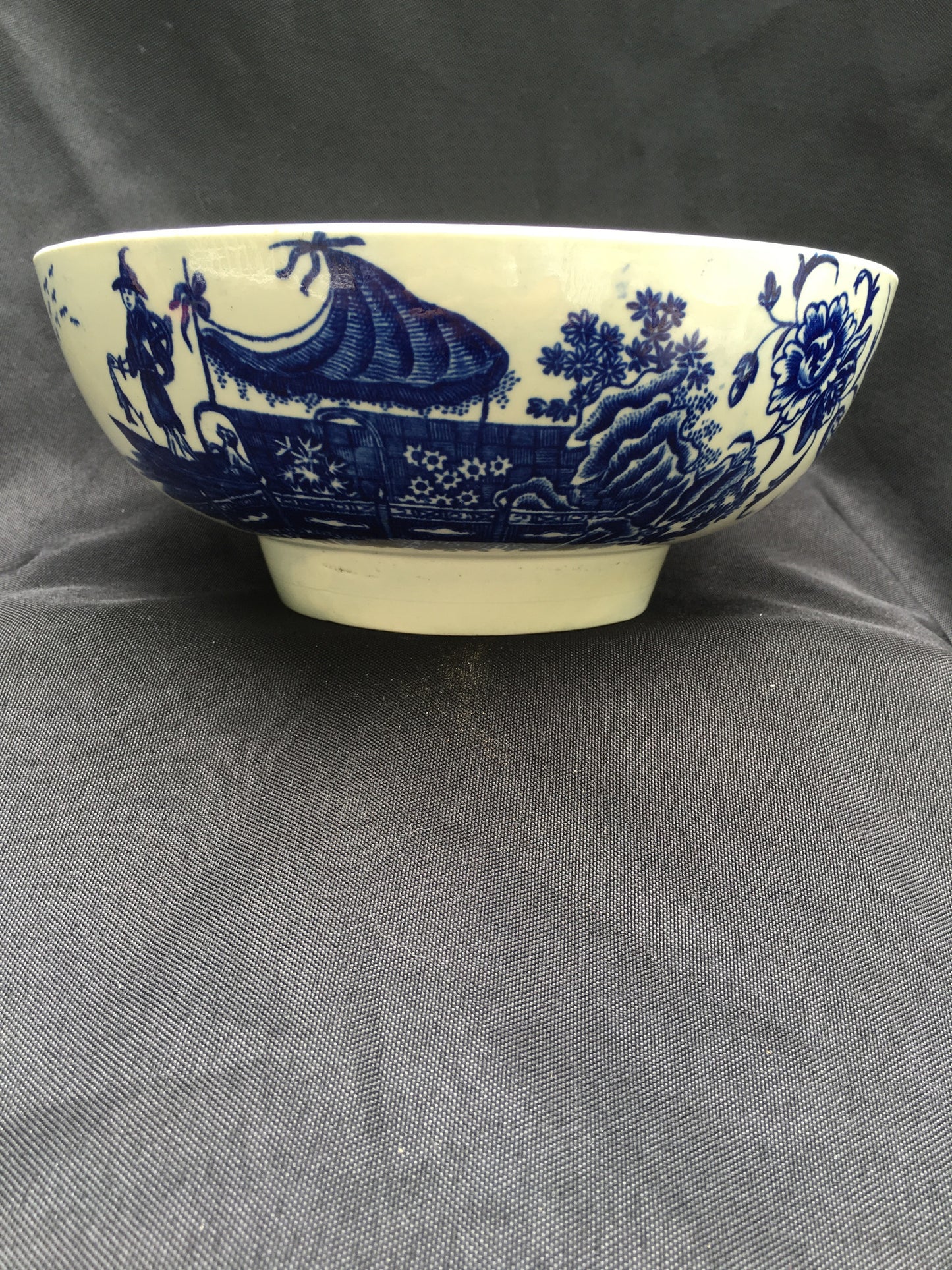 Caughley Bowl