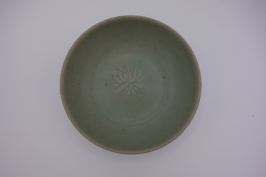 Longquan Celadon Dish