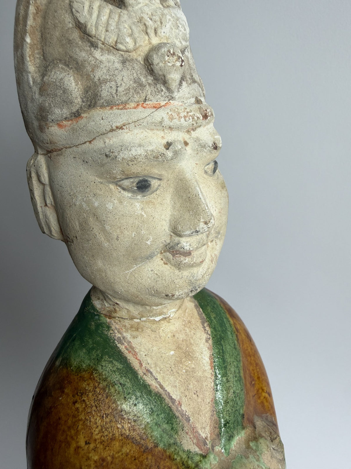 Tang Dynasty Sancai Official Tomb Figure, view 3