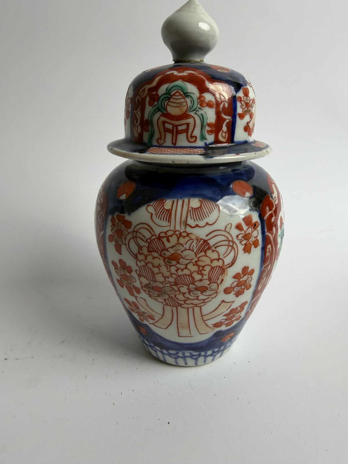Japanese Imari Lidded Jar