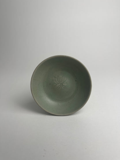 Longquan Celadon Dish