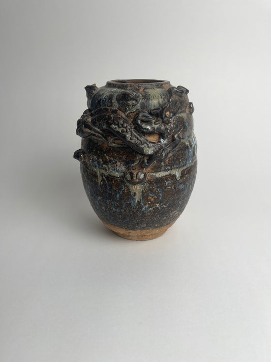 Dragon Jar