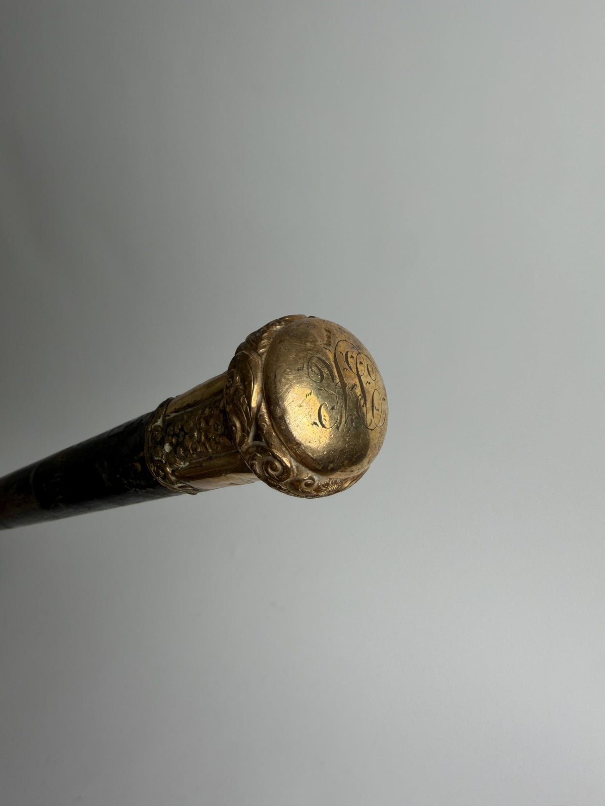 Gold-Top Cane