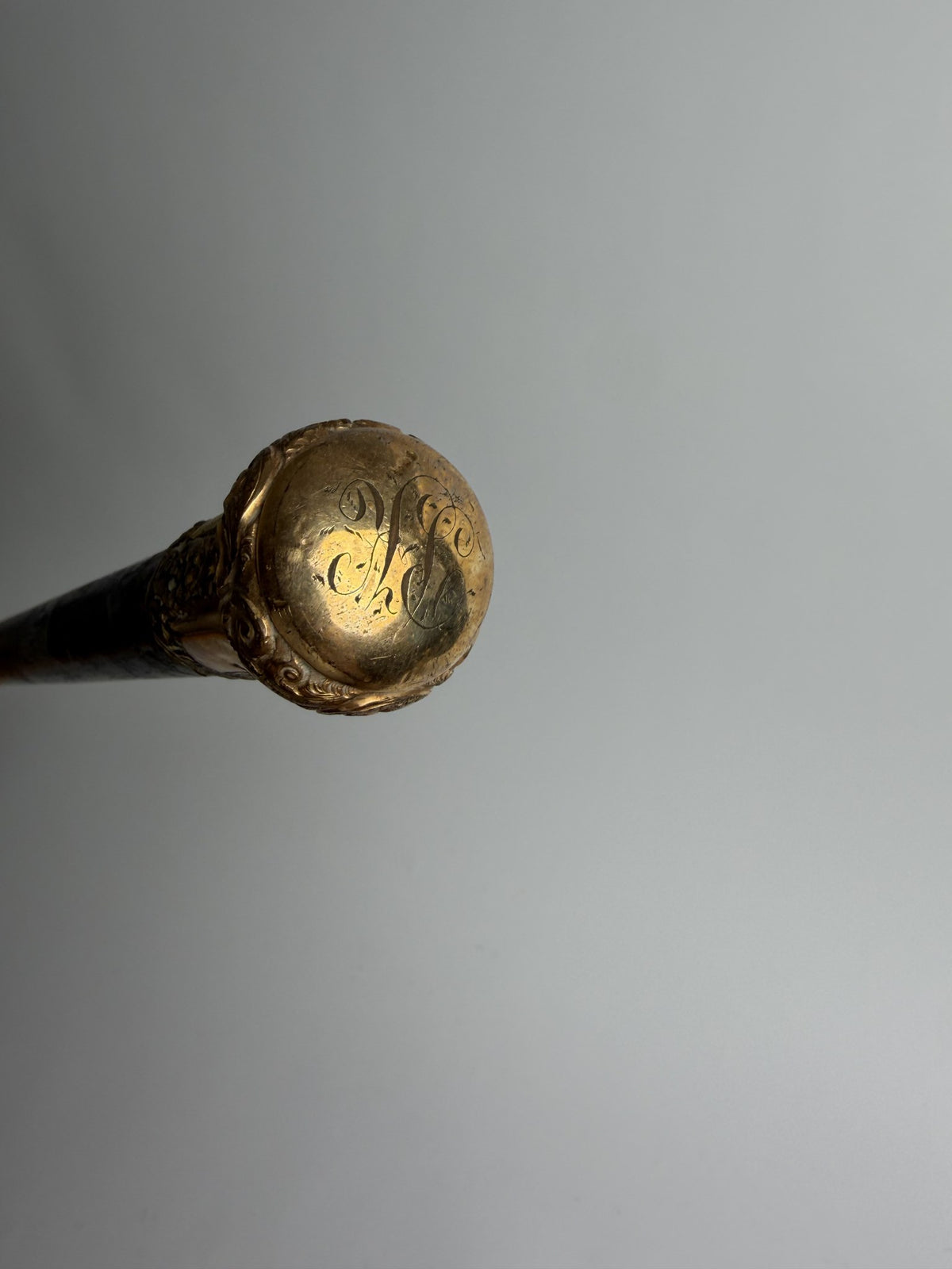Gold-Top Cane