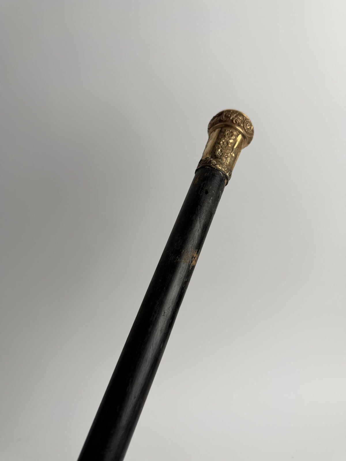 Gold-Top Cane