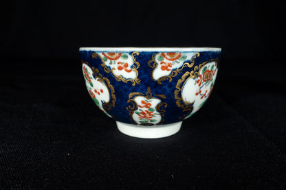 Worcester "Rich Kakiemon" cup