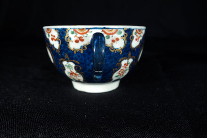 Worcester "Rich Kakiemon" cup