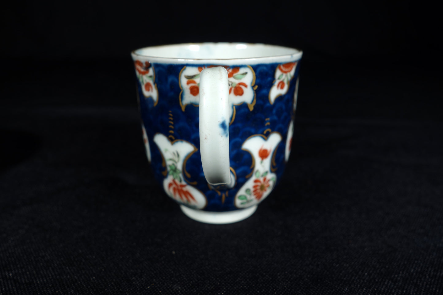 Worcester "Rich Kakiemon" cup and saucer