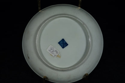 Worcester "Rich Kakiemon" cup and saucer