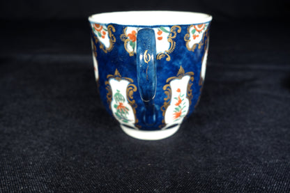 Worcester "Rich Kakiemon" cup and saucer