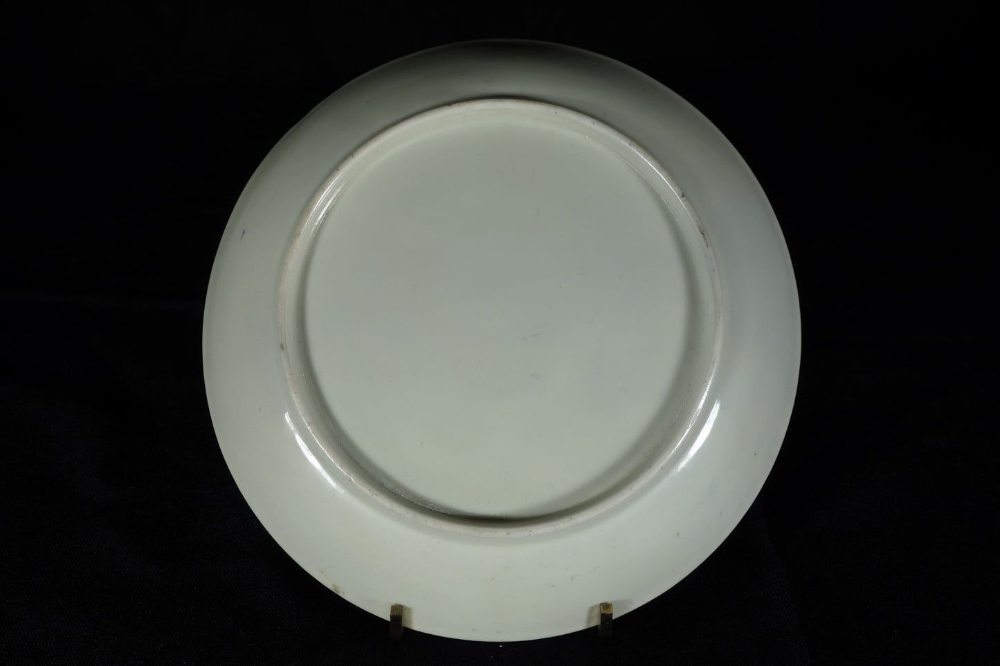 Worcester Plate  in the manner of James Giles
