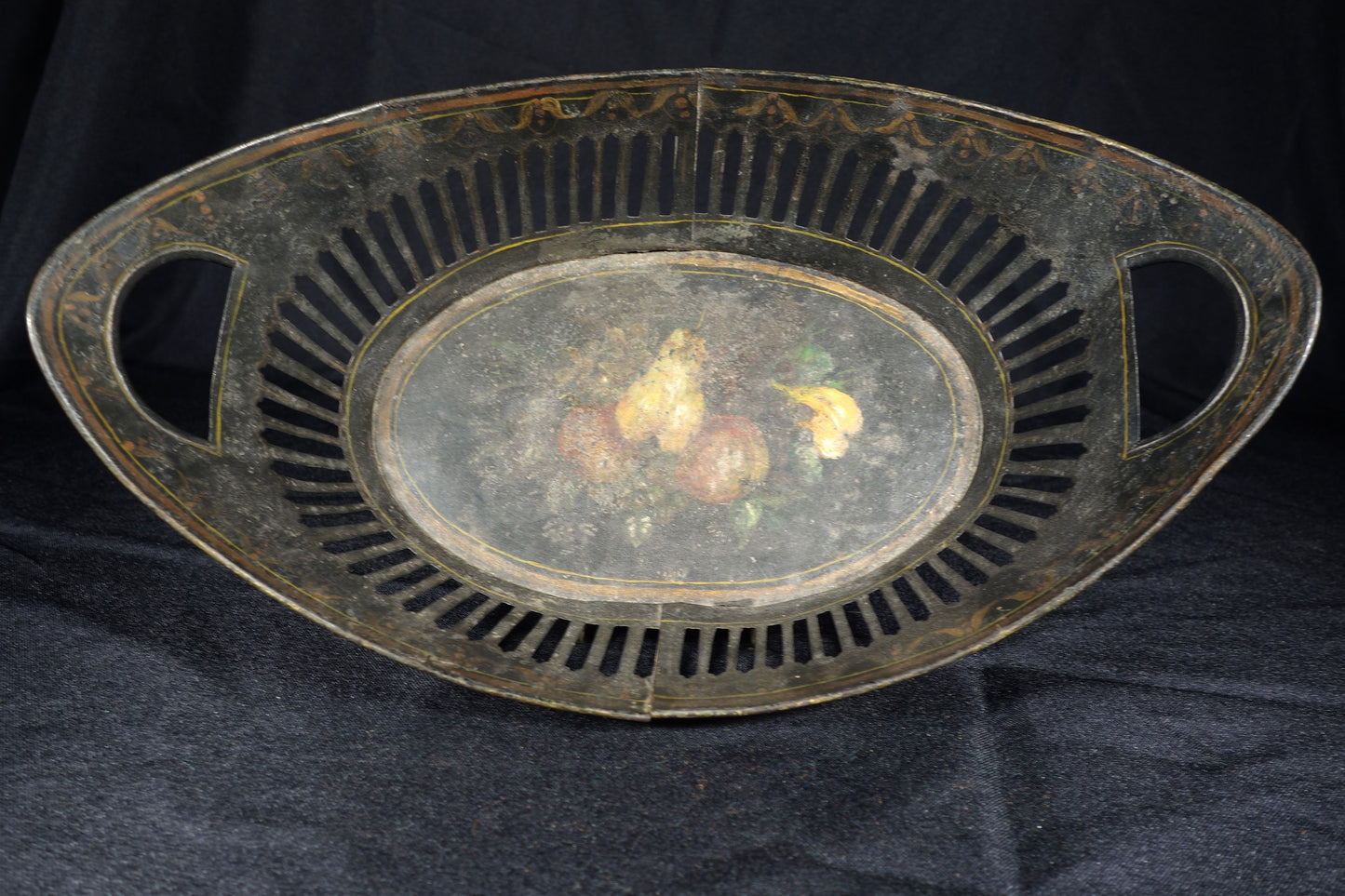 Reticulated Toleware Tray