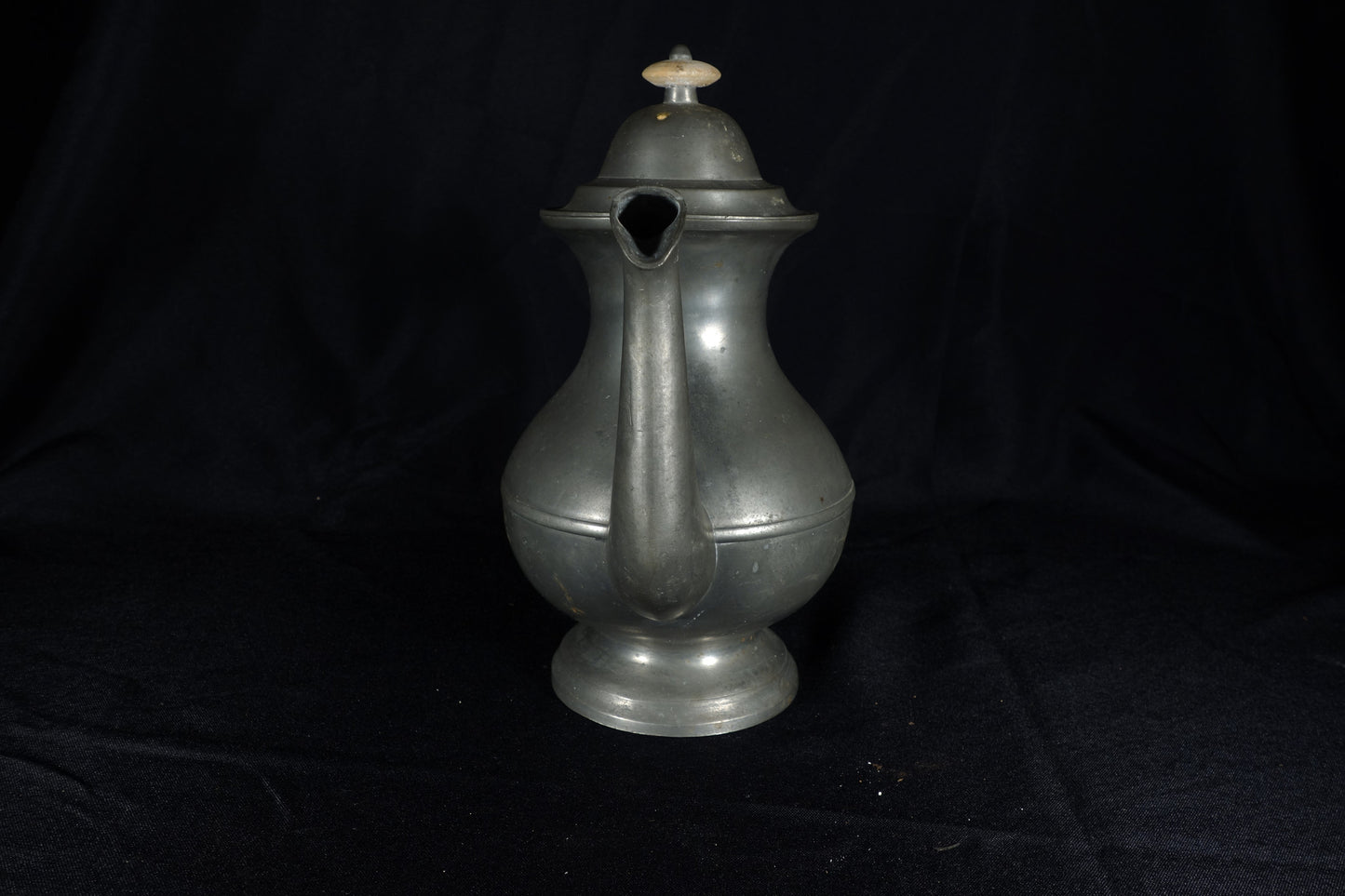 Sellew & co. Cincinnati Pewter Coffeepot