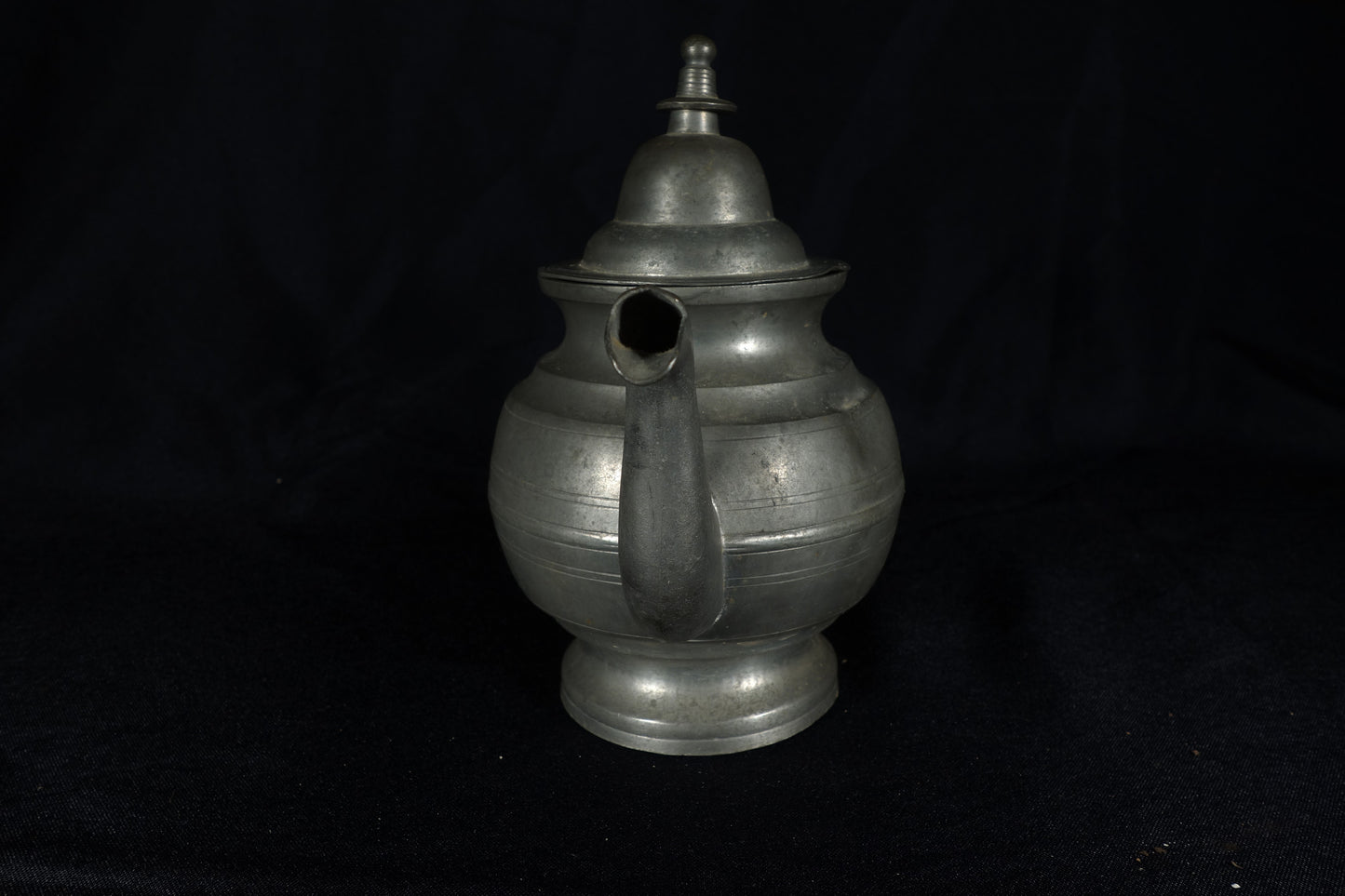 E. Capen Pewter Tea Pot