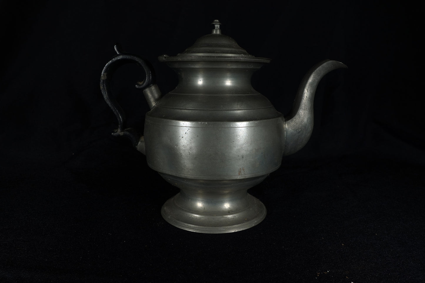 Curtiss Pewter Teapot