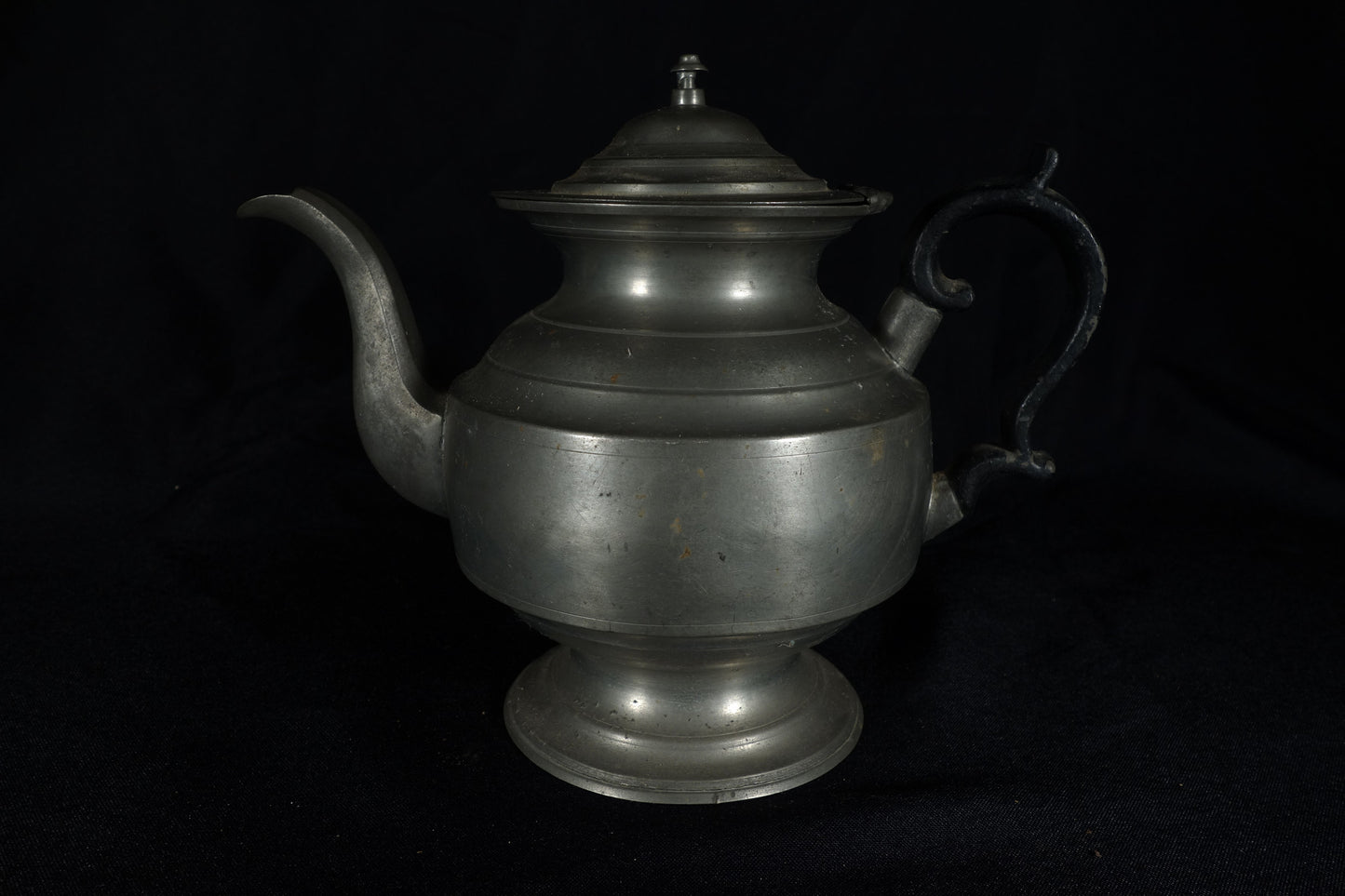 Curtiss Pewter Teapot