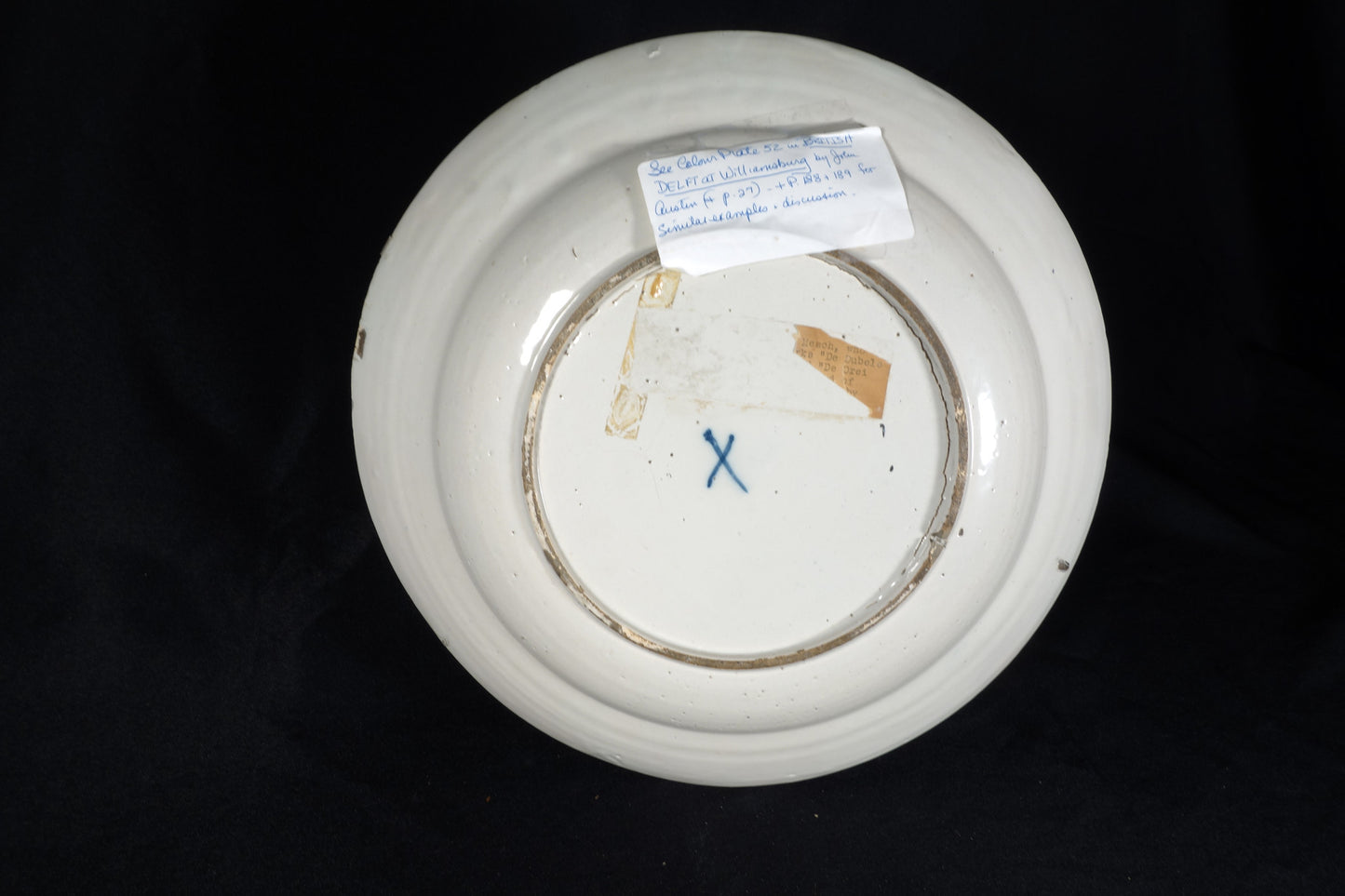 English Delft Charger