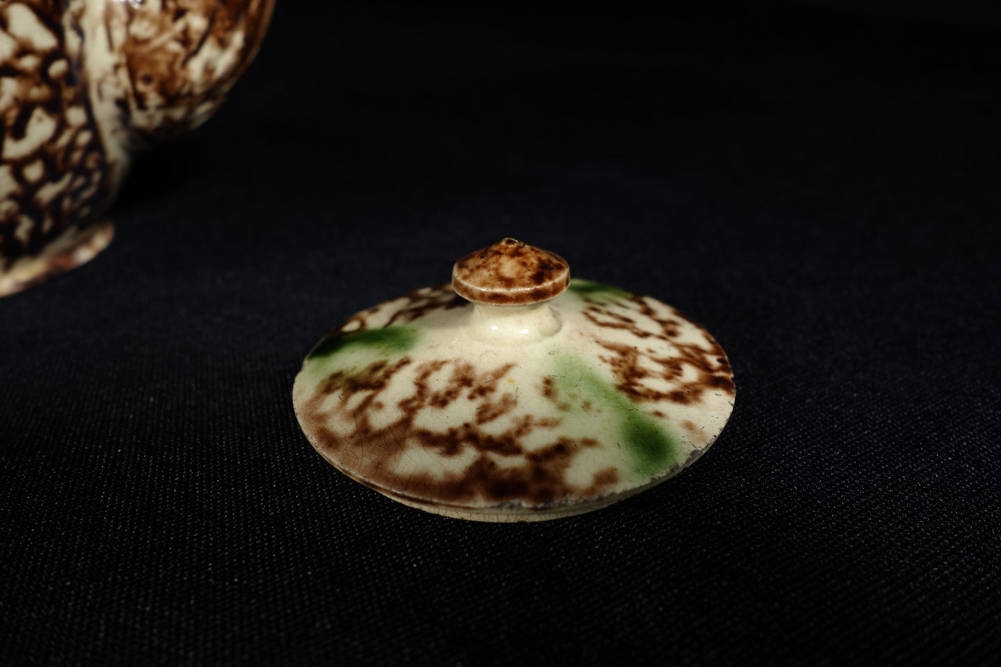 Tortoiseshell glaze "Whieldon" Teapot