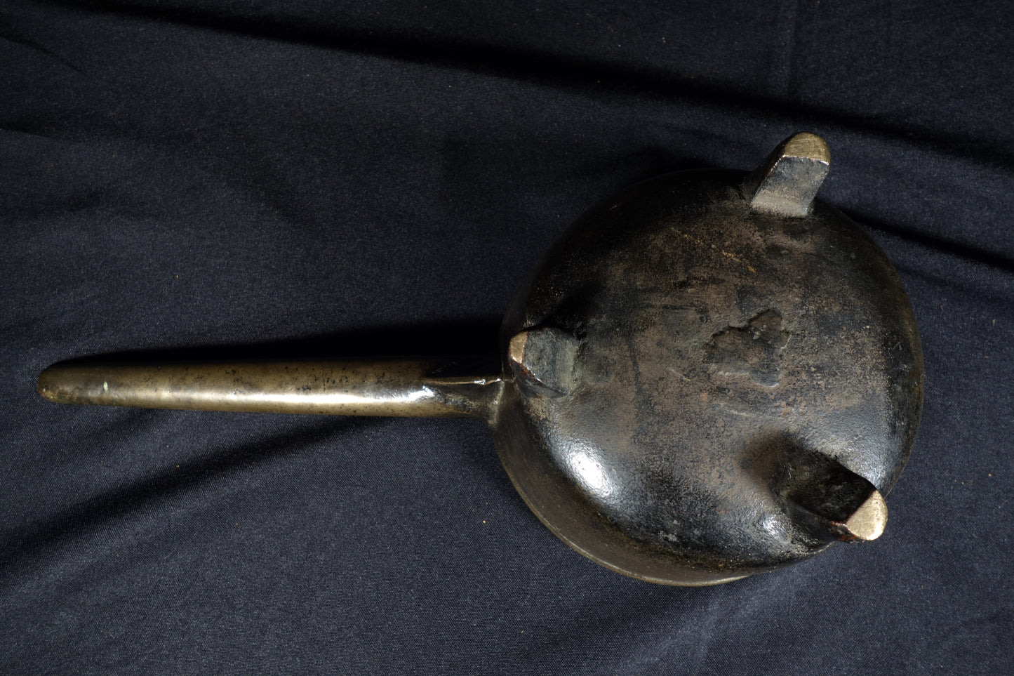 Bronze Posnet Pot