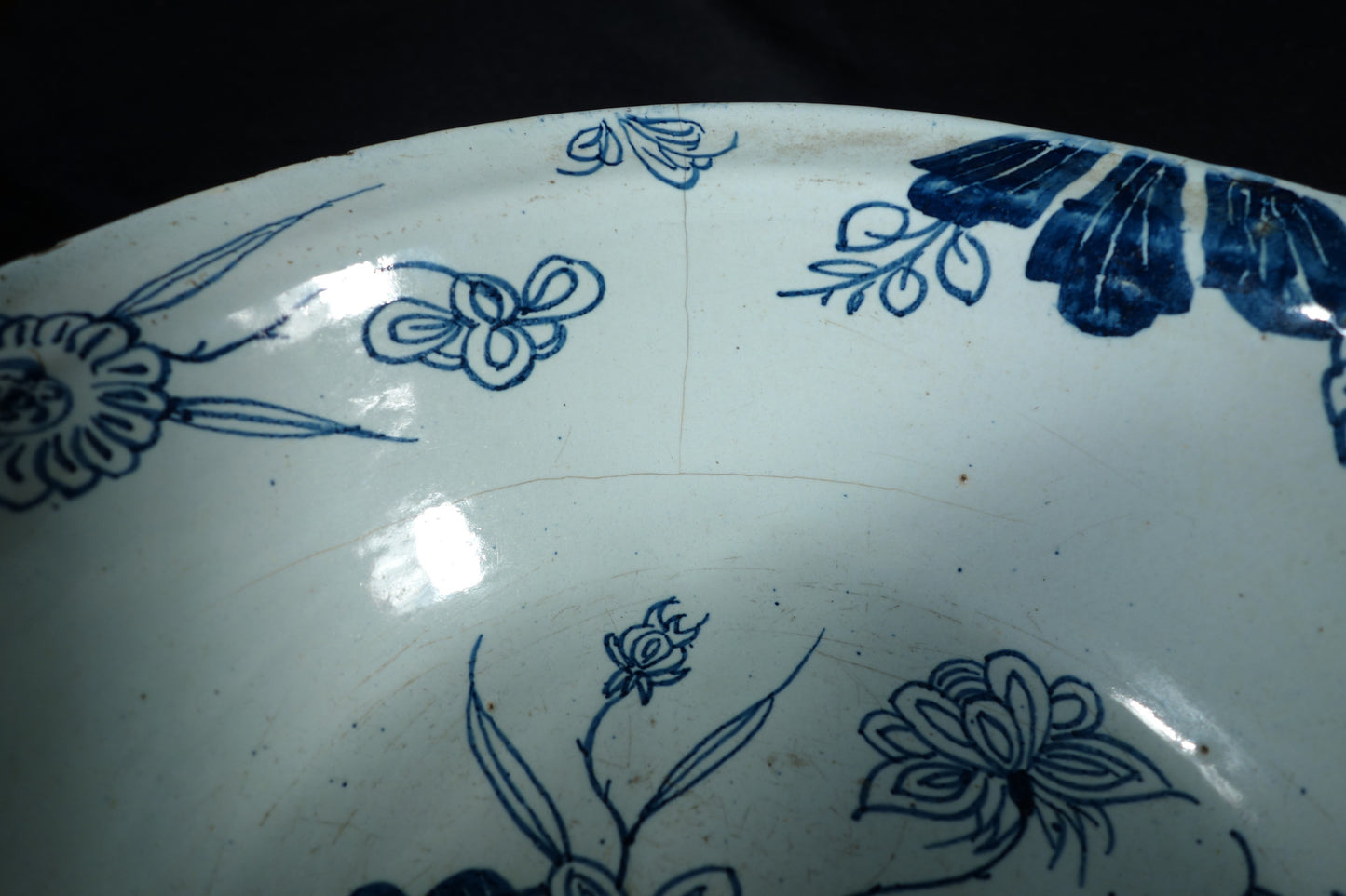 English Delft Wash Basin