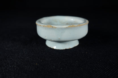 English Delft Ointment Pot