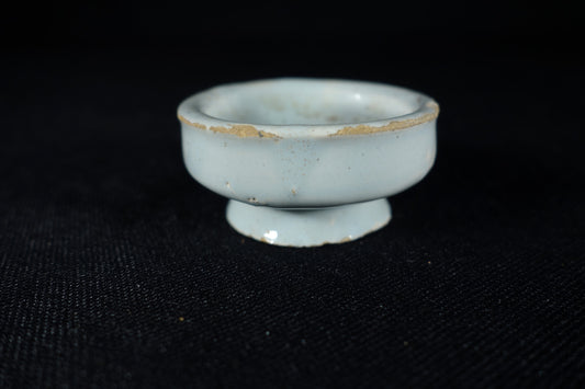 English Delft Ointment Pot