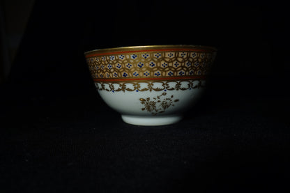 Chinese Export Tea Bowl and Saucer
