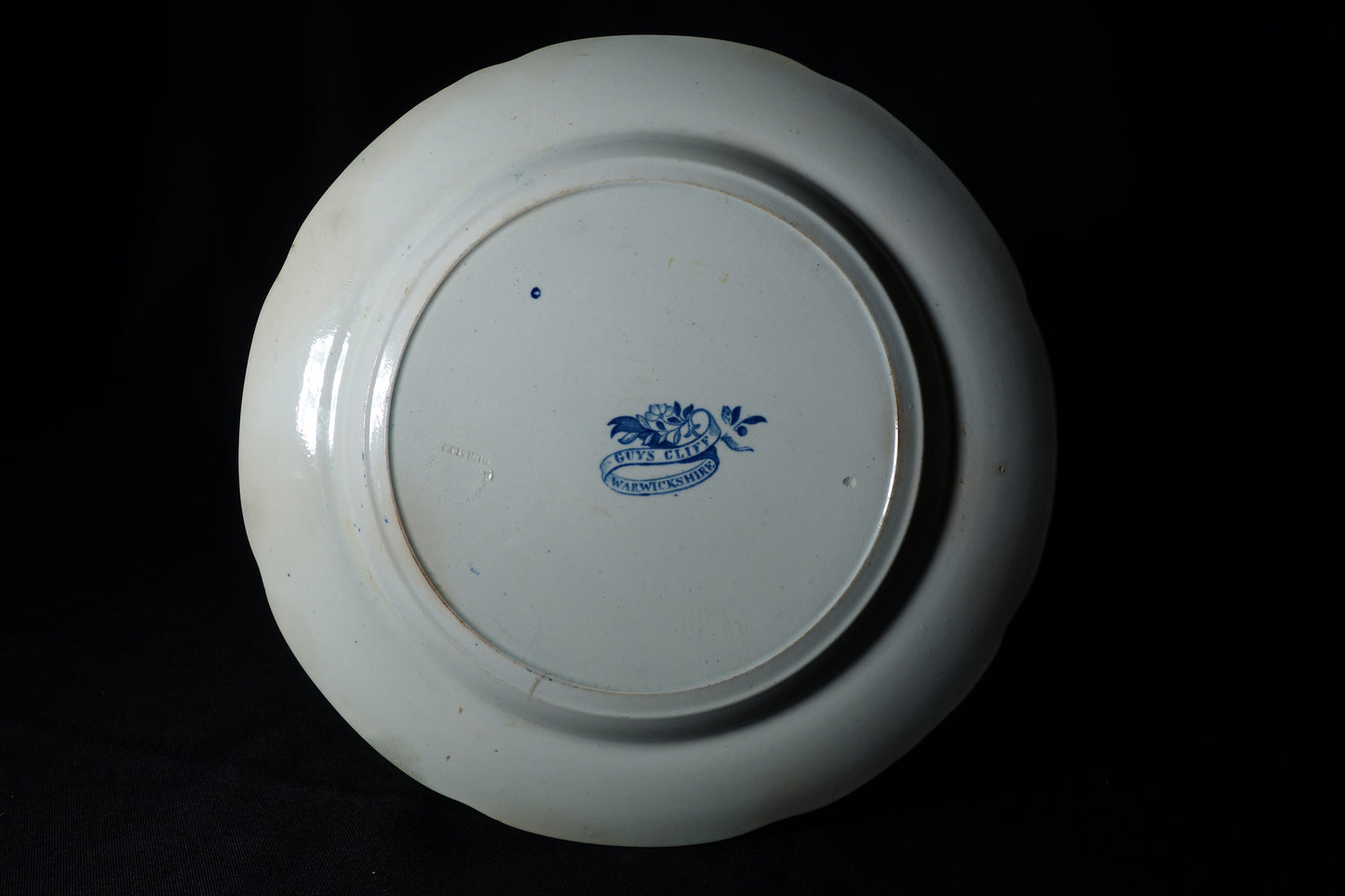 Guys Cliff Pattern Plate