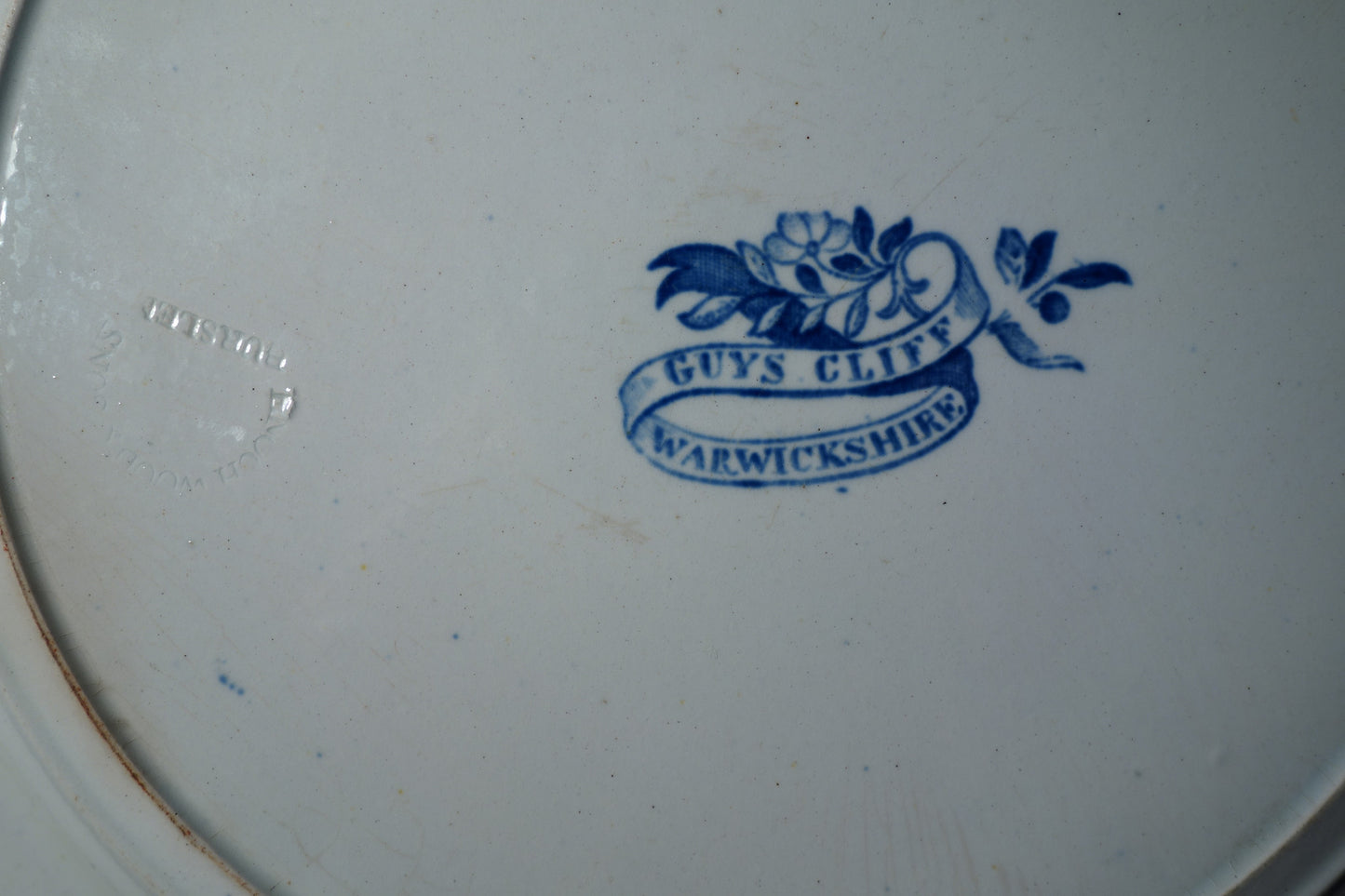 Guys Cliff Pattern Plate