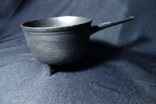 Iron Posnet Pot