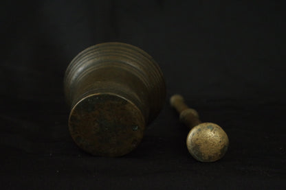 Bronze mortar and pestle