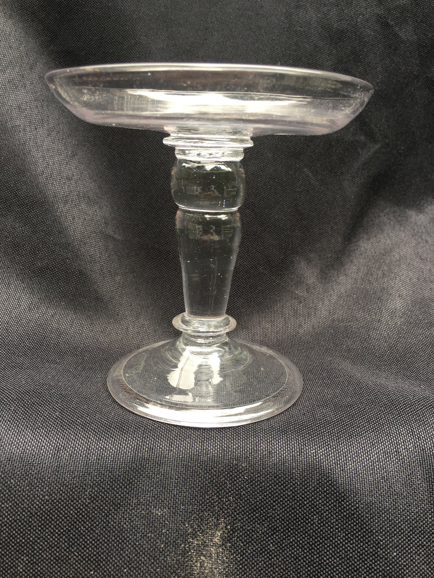 Blown Patch Stand or Tazza