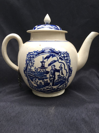Lowestoft Teapot