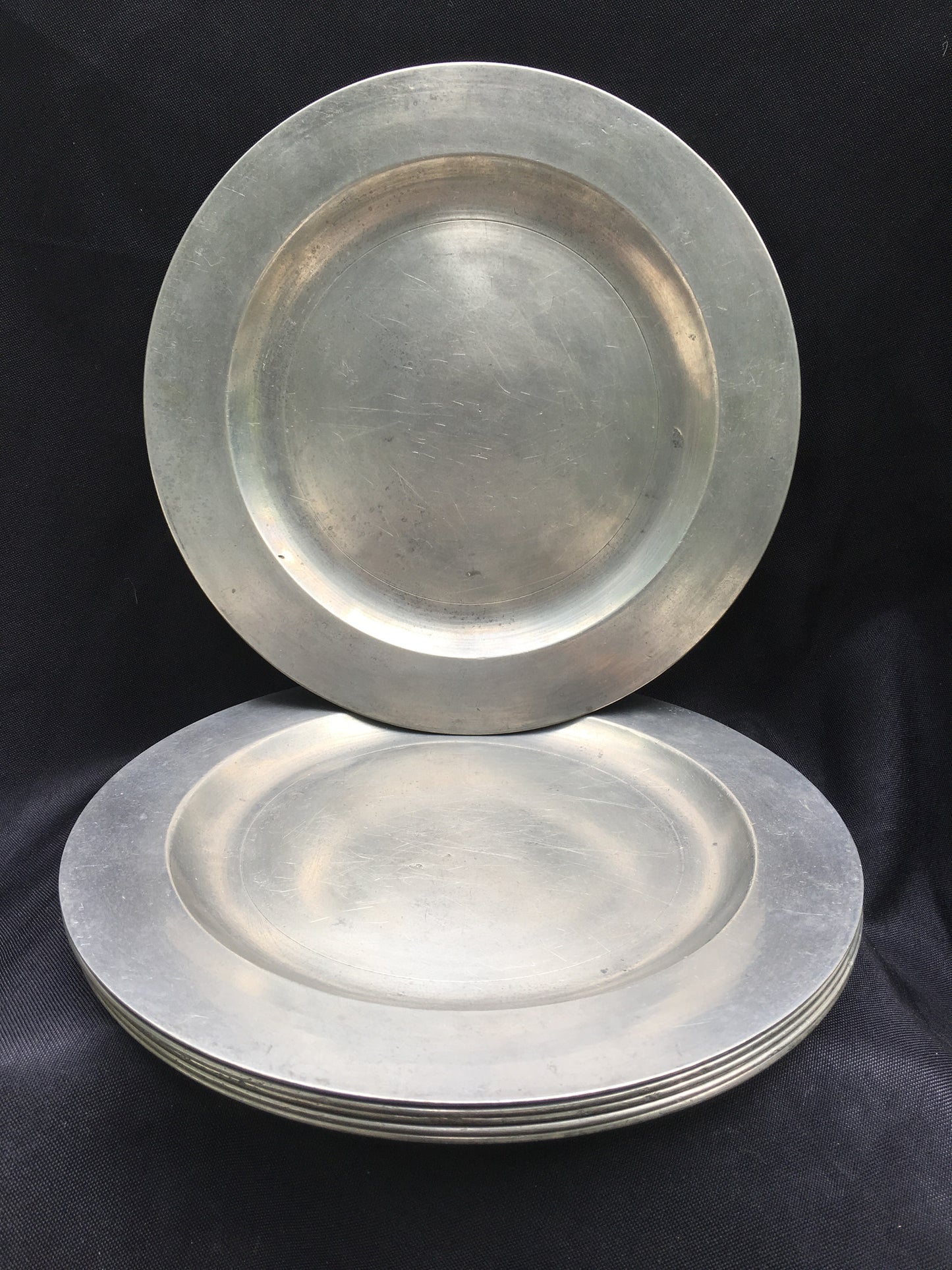 Sex to 6 Thomas Groce Plates
