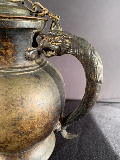 Tibetian bronze Ewer