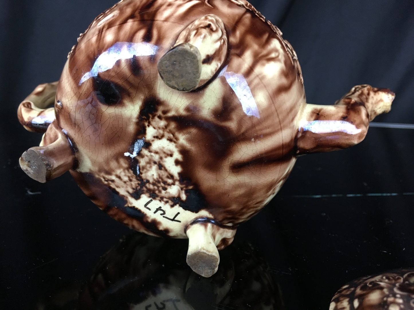 Tortoiseshell Liver Bird Teapot